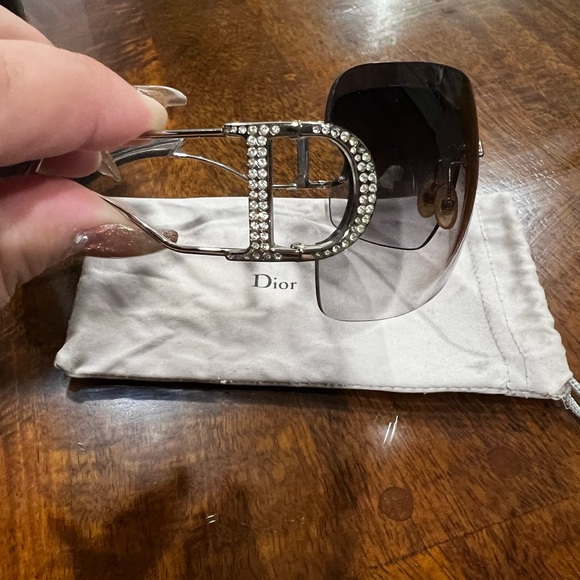 Authentic✨Dior Sunglasses - Picture 4 of 5